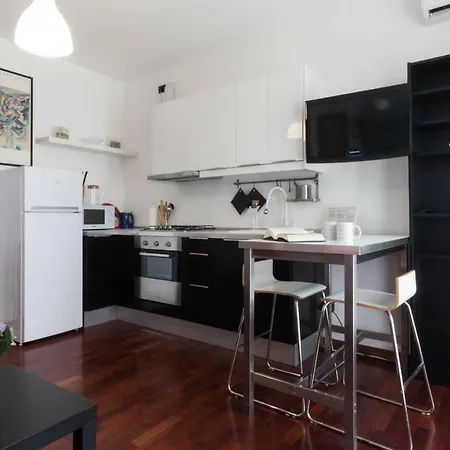 Italianway - Carrara 5 * Milano